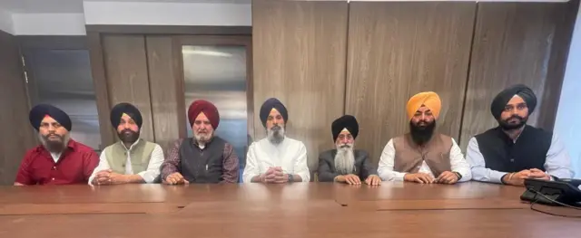 ਅਕਾਲੀ ਆਗੂ