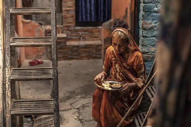 కేంద్ర ప్రభుత్వ సహాయం 