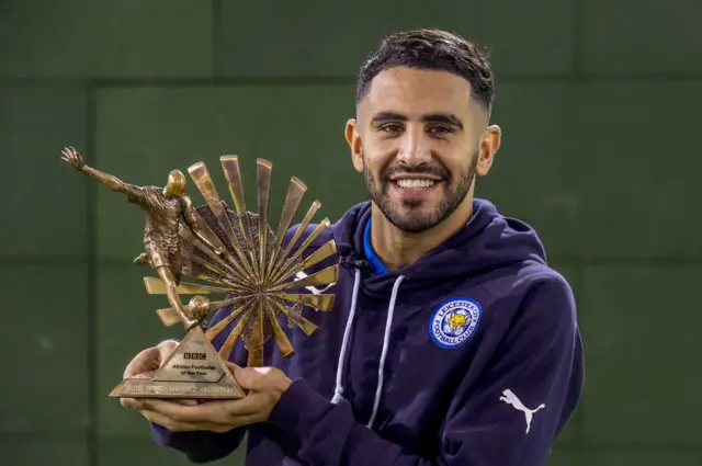 Riyad Mahrez ayaa loo caleemo saaray cayaaryahanka Afrika ee BBC sannadka 2016.