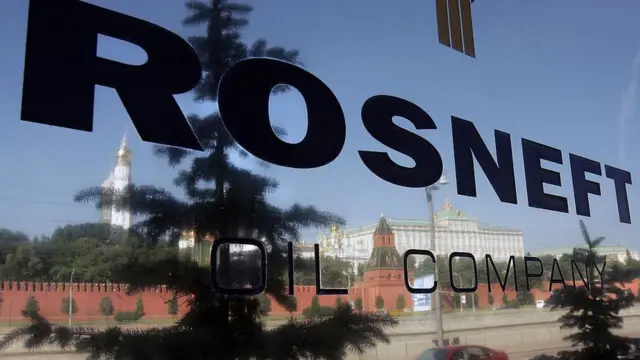 Placa de Rosneft en Moscú.