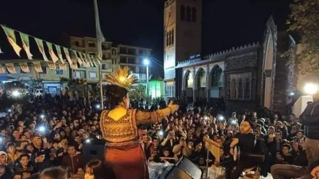 حفل غنائي في الجزائر