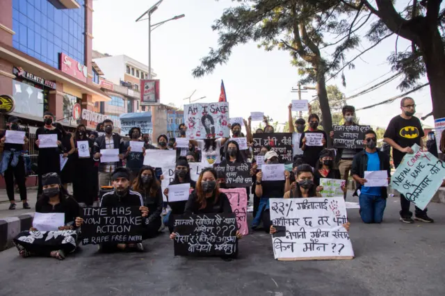 न्यायको मागसहित प्रदर्शन