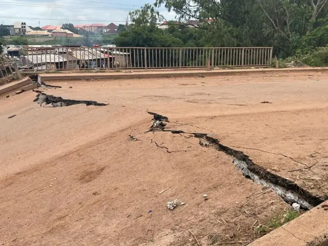 Akwa mmiri dara na New ARTISAN