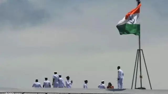 انڈیا، بحریہ، قطر