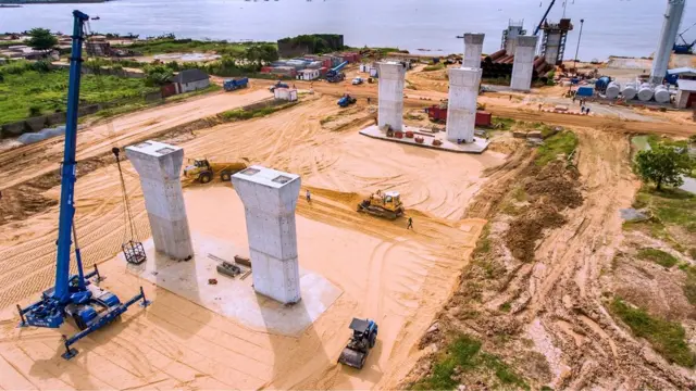 Ọrụ akwa mmiri Naịja nke abụọ na-aga n'ihu ugbua