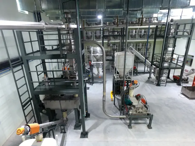 54 வயதில் திடீரென மசாலா கம்பெனி ஏன்? 