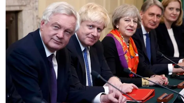 Dejvid Dejvis, Boris Džonson i Tereza Mej