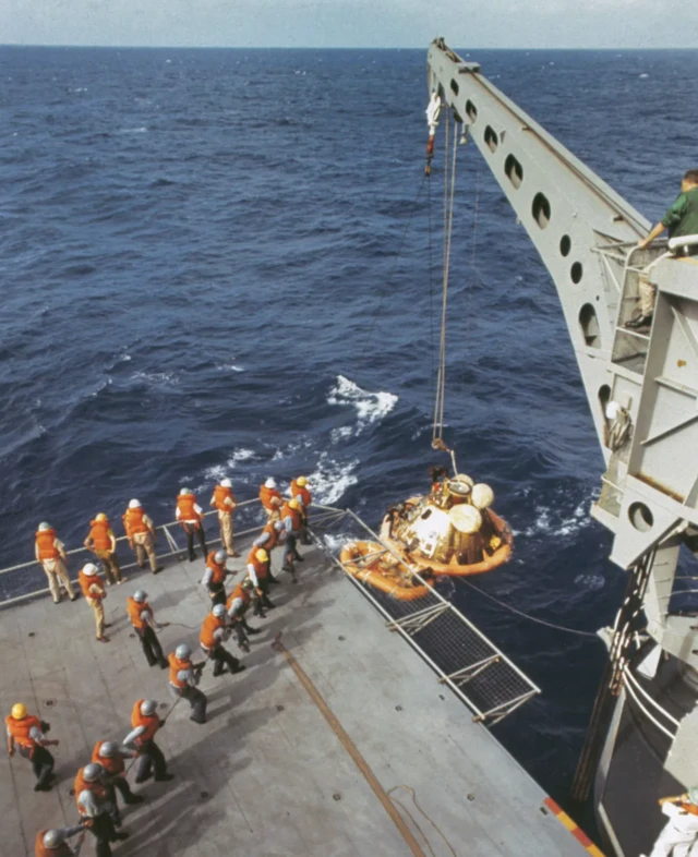 astronotları geri getiren kapsül