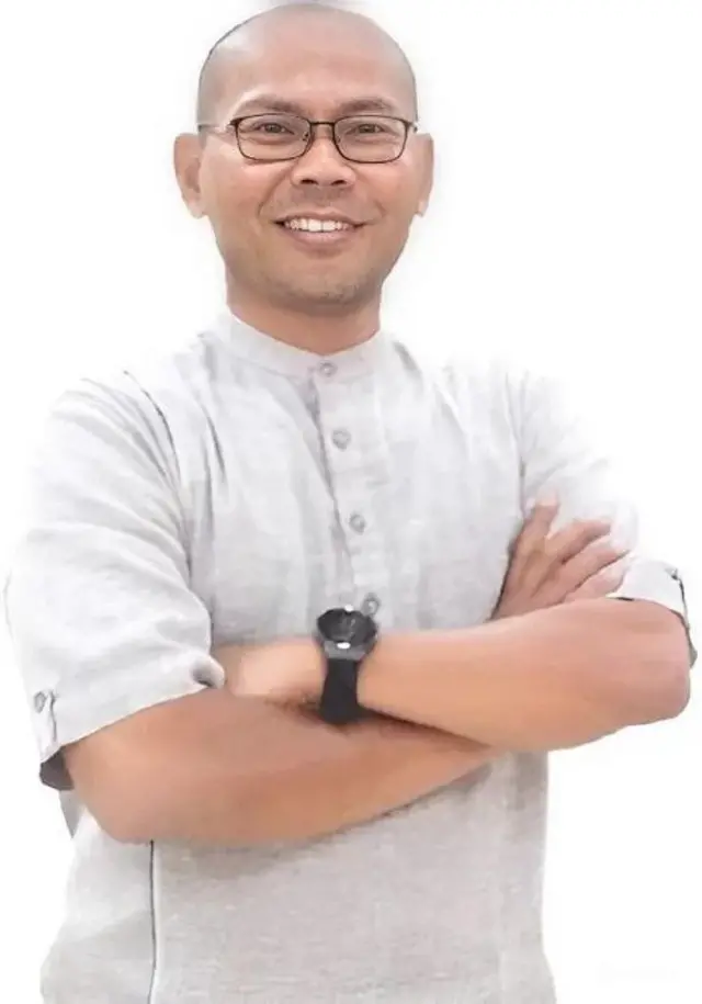 Firmansyah, warga Purwakarta, terang-terangan menolak Gerakan Rereongan Sapoe Sarebu. Ia merasa tidak melihat alasan urgen di balik gagasan tersebut.