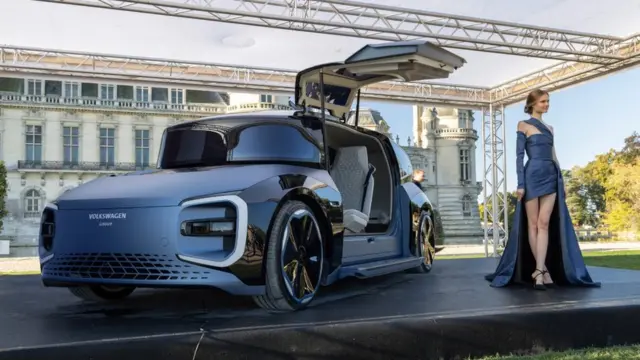 فولکس‌واگن جن.تراول کاملا خودران است و نیازی به راننده ندارد