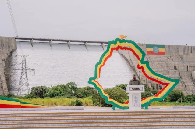ጠቅላይ ሚኒስትር ዐቢይ በሕዳሴ ግድብ ምርቃት ላይ