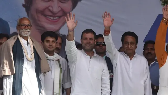 யார் இந்த ஜோதிராதித்யா சிந்தியா? அவரது குடும்ப பாரம்பர்யம் என்ன?