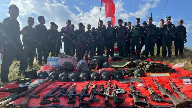 ၁၀၂၇ စစ်ဆင်ရေးဟာ နိုဝင်ဘာ ၂ ရက်အထိ စစ်ကောင်စီစခန်းပေါင်း ၉၀ ကျော် ကို သိမ်းပိုက်ထားနိုင်