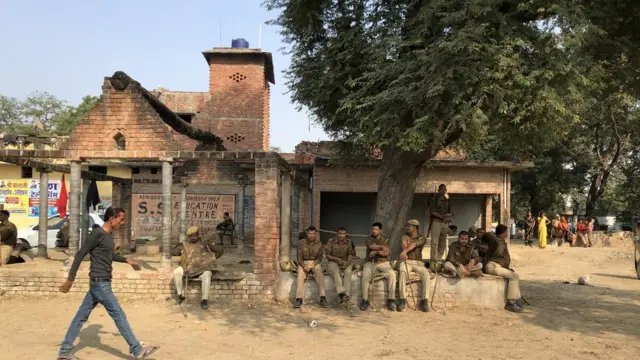 उन्नाव, किसानों पर लाठीचार्ज