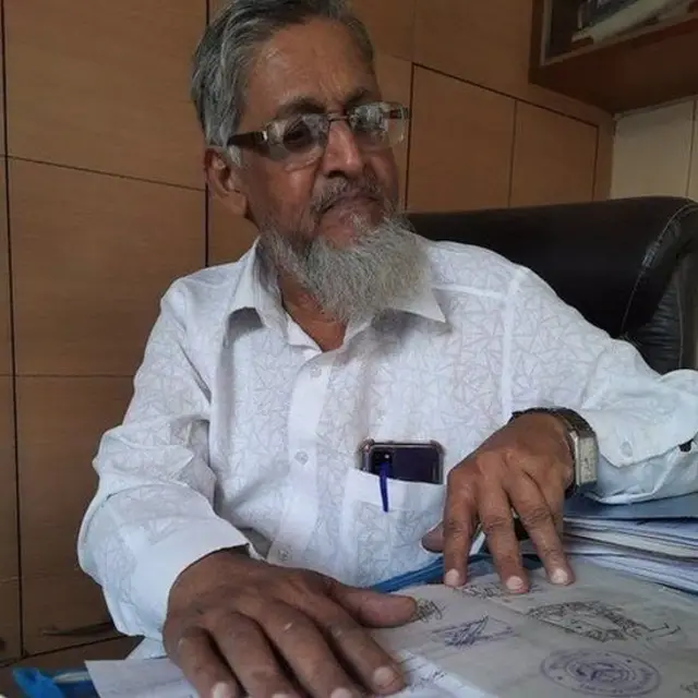 एसएमस यासीन 