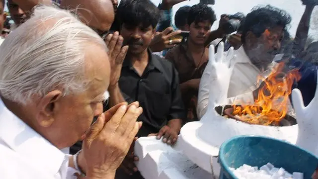 ''தமிழ் மக்கள் எங்கிருந்தாலும் ஓரணியில் ஒற்றுமையாகத் திரள வேண்டும்''