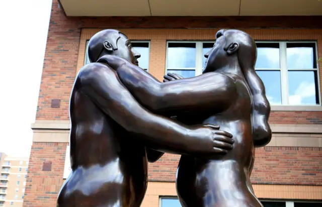 Танцівники