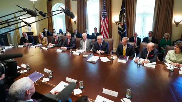 US President Donald Trump during di Cabinet Meeting declare North Korea a state sponsor of terrorism.