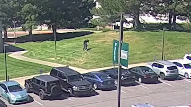Zanlının binanın çatısından atlayarak kaçtığı anın CCTV görüntüleri yayımlandı 