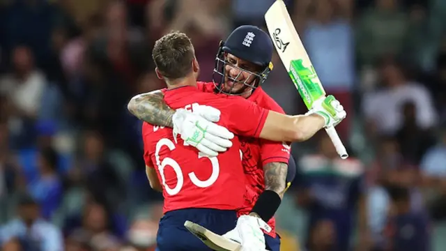ADELAIDE, AUSTRALIA - NOVEMBER 10: Jos Buttler and Alex Hales of England celebrate victory during the ICC Men's T20 World Cup Semi Final match between India and England at Adelaide Oval on November 10, 2022 in Adelaide, Australia.