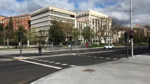 कोरोना, स्पेन