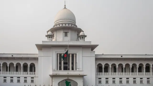 আইংগরা বলছেন, যেকোনো সময় ফিরে আত্মসমর্পন করতে পারবেন শেখ হাসিনা