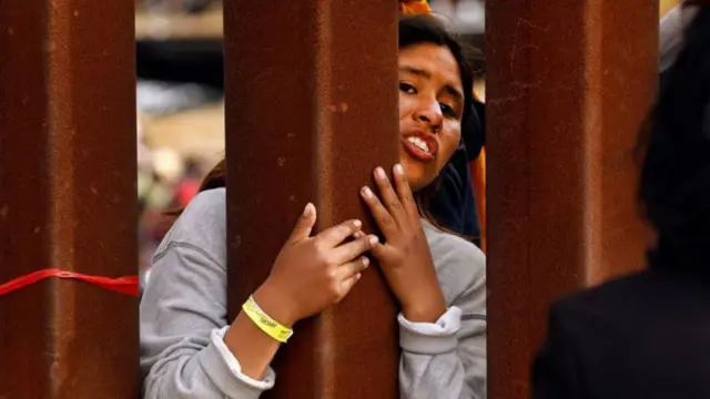 CAROLYN COLE / LOS ANGELES TIMES