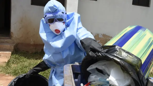 Onye ọrụ ahụ ike