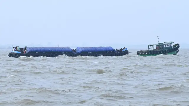 కాకినాడ పోర్టు, రేషన్ బియ్యం