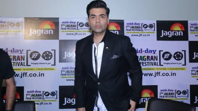 फ़िल्म निर्माता निर्देशक करण जौहर.