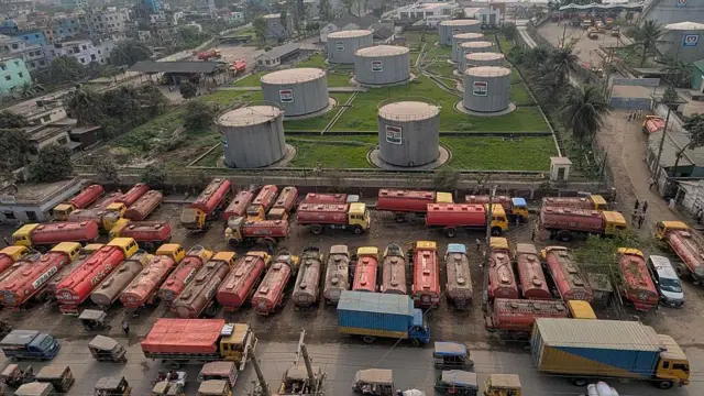  বিভিন্ন দেশের সঙ্গে জ্বালানি আমদানির বিষয়ে কথা বলছে বাংলাদেশ 