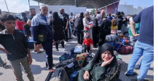 Igwe mmadụ na-eche ka a gbape Rafah dị n'agbata Izrel na Ijipt