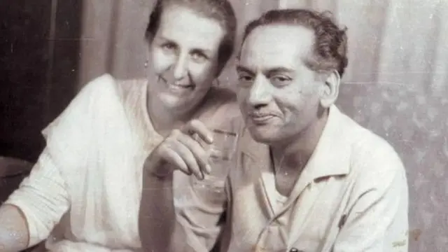 फ़ैज़ अहमद फ़ैज़ अपनी पत्नी एलिस के साथ