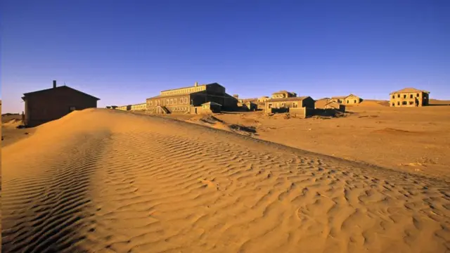 Kolmanskop town