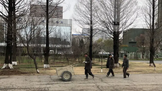 İşçiler sabahın erken saatlerinde çalışmaya başlıyor