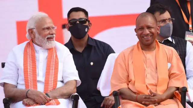 योगी मोदी