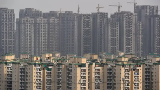 बहुमंजिला इमारत