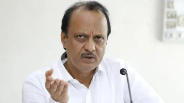 विरोधी पक्षनेते अजित पवार