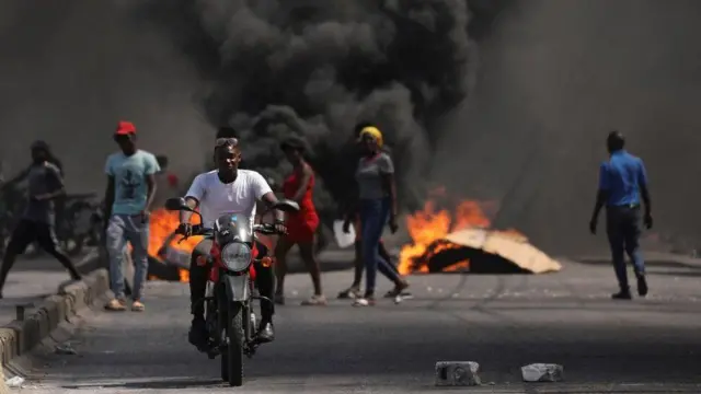 Haiti'de neler oluyor, çeteler ülkeyi nasıl ele geçirdi? - BBC News Türkçe