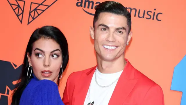 கிறிஸ்டியானோ ரொனால்டோ மற்றும் அவருடைய காதலி ஜார்ஜினா ரோட்ரிகஸ்