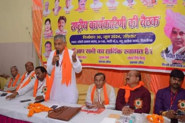 ગુજરાતનું રાજકારણ, ભૂપેન્દ્ર પટેલ, કુંવરજી બાવળિયા