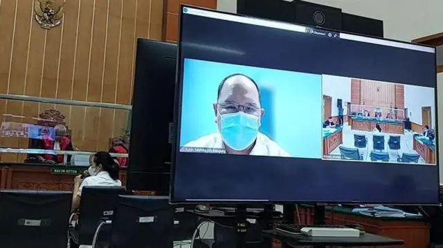 Persidangan perkara penipuan dan penggelapan Koperasi Simpan Pinjam (KSP) Indosurya digelar di Pengadilan Negeri Jakarta Barat, Rabu (30/11), tahun lalu.