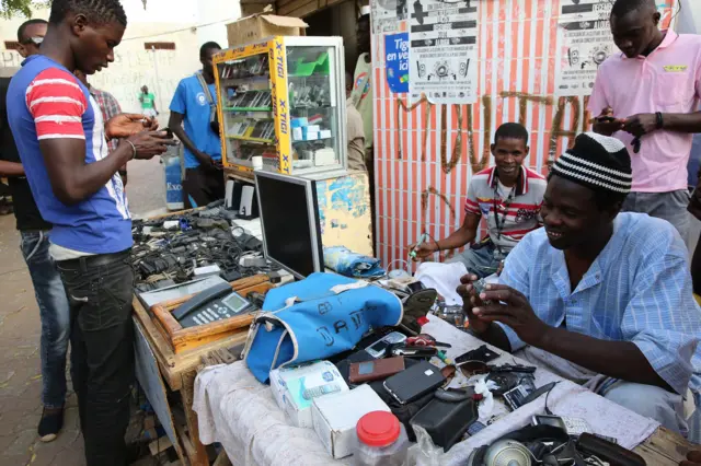 Marché de téléphones usagés