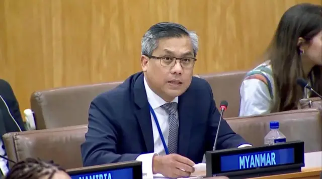 စစ်အာဏာသိမ်းမှုကို ဆန့်ကျင်ကြောင်း ကုလသမဂ္ဂမှာ ပြောခဲ့သူ မြန်မာအမြဲတမ်းကိုယ်စားလှယ် ဦးကျော်မိုးထွန်း 