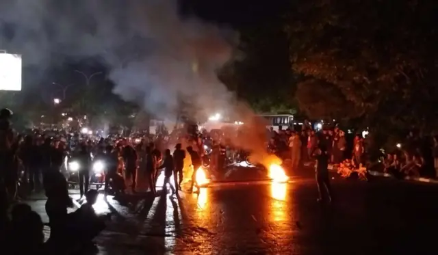 Universitas Muslim Indonesia, UMI, Makassar, Indonesia Gelap, demo mahasiswa