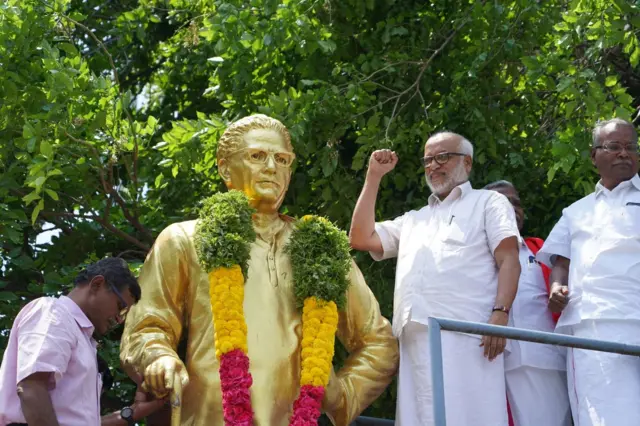 மார்க்சிஸ்ட் கம்யூனிஸ்ட், எம்ஏ பேபி, பொலிட் பீரோ, சிபிஐ எம் , ஆட்சிமன்றக் குழு, பிரகாஷ் காரட், சீதாராம் யெச்சூரி, மதுரை மாநாடு , ஜி ராமகிருஷ்ணன், வாசுகி, கே பாலகிருஷ்ணன், பினராயி விஜயன்