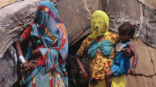 महिलाएं