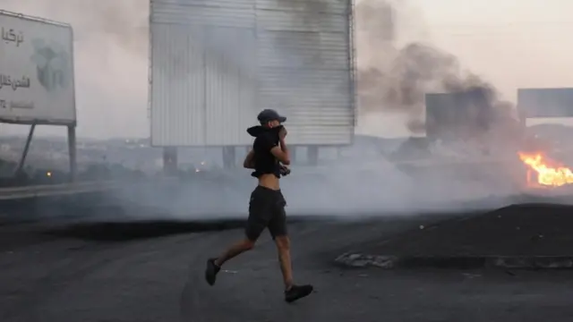 درگیری معترضان فلسطینی با پلیس اسرائیل در نزدیکی نابلس در کرانه باختری