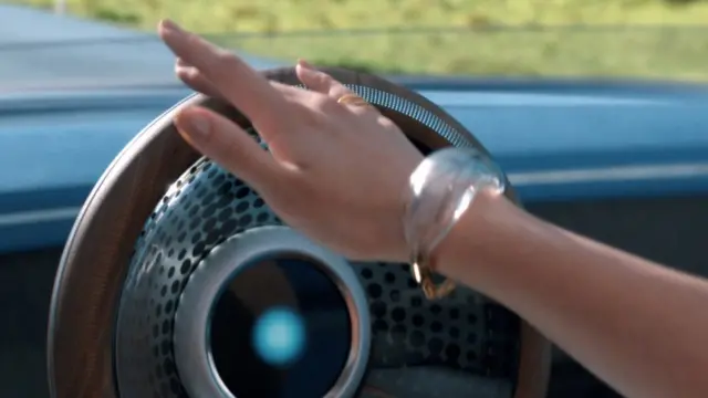 در فرمان جدید هوندا برای ترمز کردن راننده باید فرمان را به سمت خود بکشد