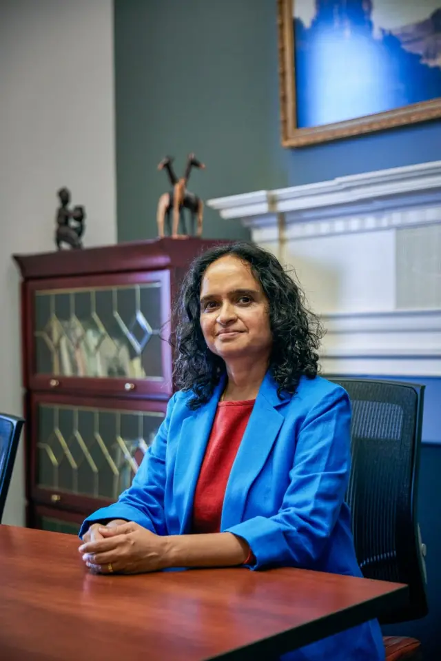 शैलजा पाईक